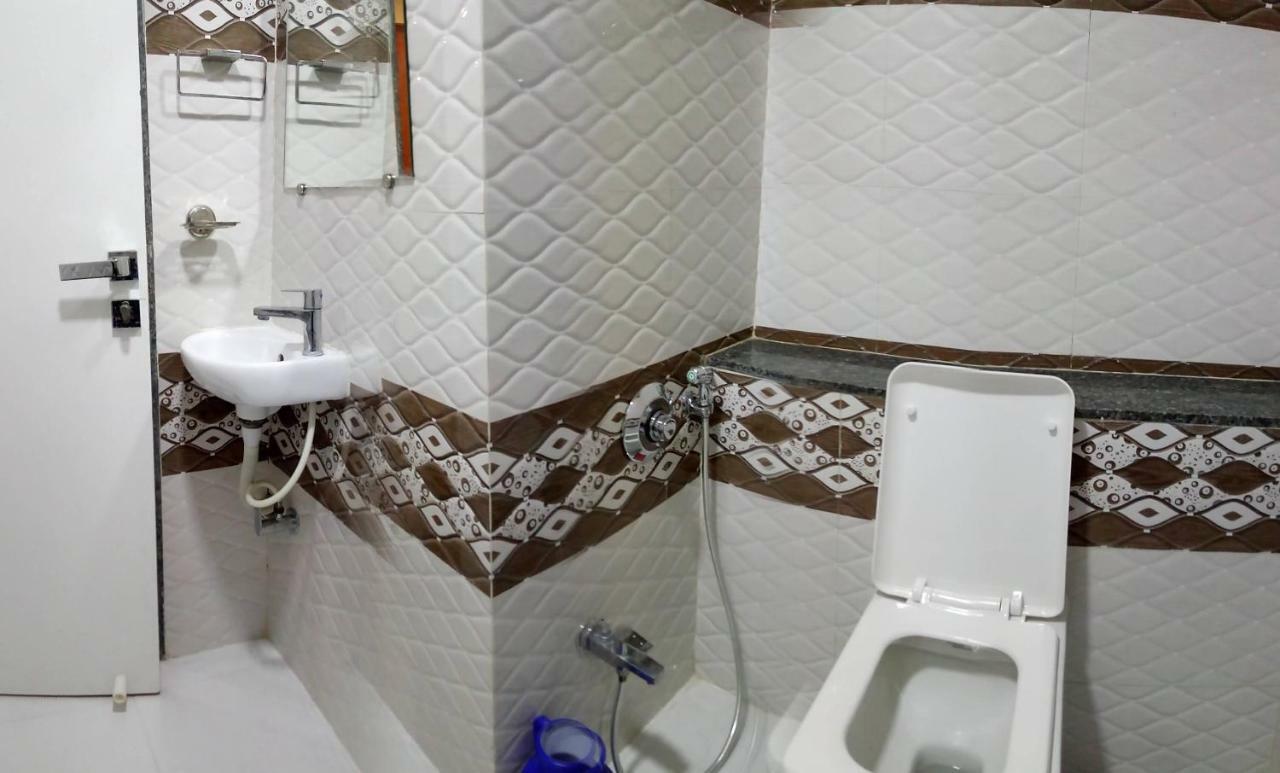 Hotel Shahi Darbar Navsari Εξωτερικό φωτογραφία